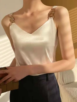 Жените риза, копринена жилетка с метална катарама и V-образно деколте, елегантен и темпераментна къс топ, обикновен черен сатен, секси топ с открити рамене
