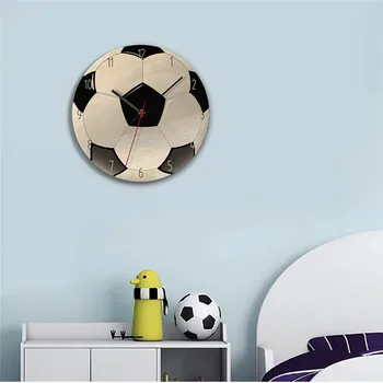 Футболни Дървени 3D Стенен Часовник с Модерен Дизайн, с Бяла и Черна Рисувани Стенни Horloge, Интериор на Спални Стадион за лека атлетика Юношеска Стая, Подарък За Момчета
